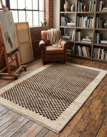 3' 9 x 6' Hand Knotted Darya Wool Rug