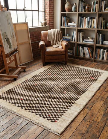 3' 9 x 6' Hand Knotted Darya Wool Rug