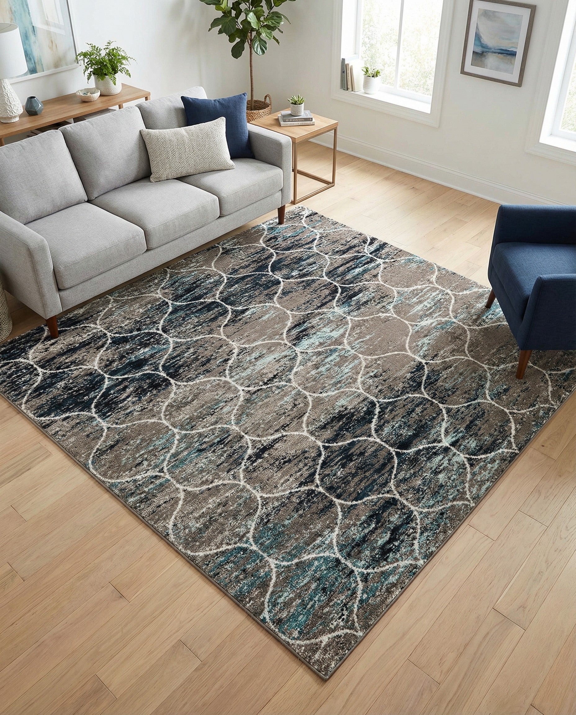 7' 10 x 7' 10 Trellis Frieze Square Rug