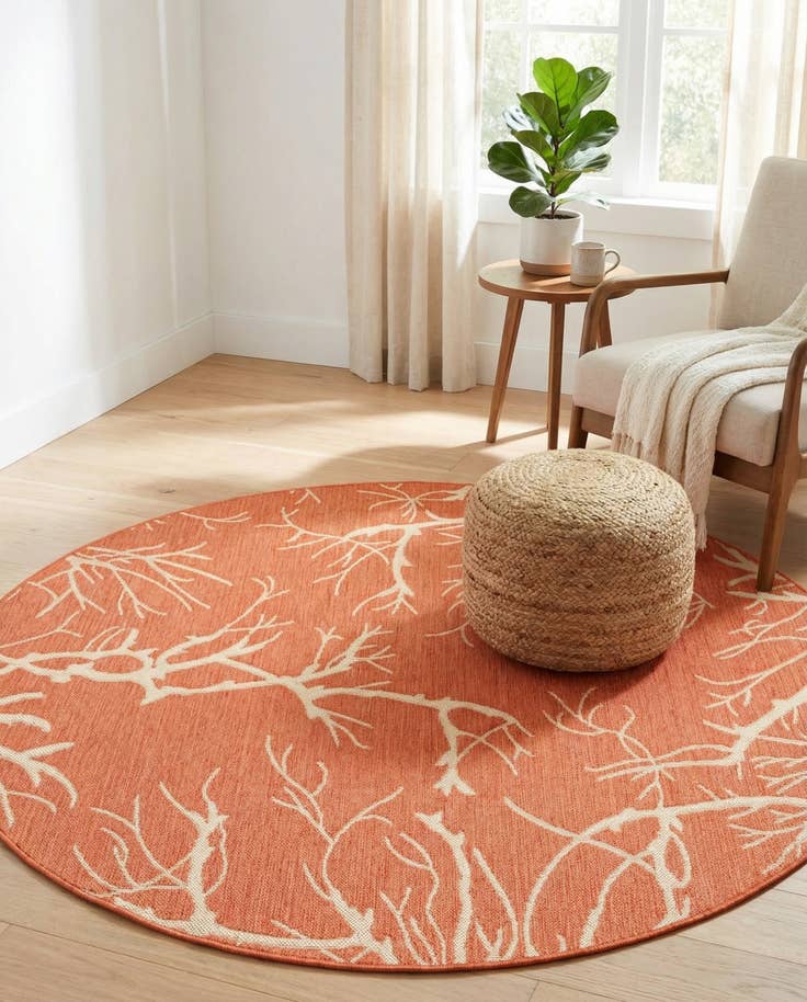 Detail image of 6' x 6' Easy-Clean Botanical Indoor / Outdoor Round Rug