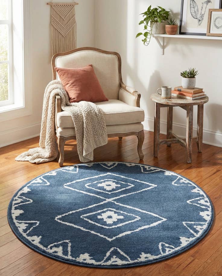 Detail image of 4' x 4' Oslo Round Rug