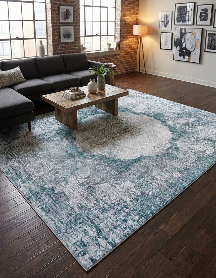 Detail image of 7' 10 x 10'  Washable Yara Rug