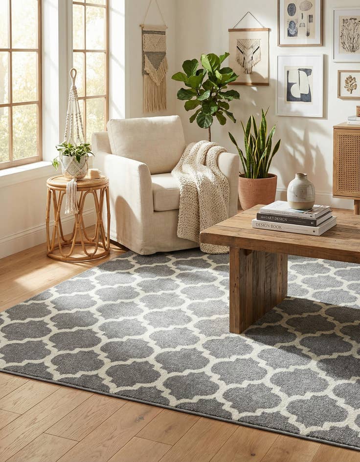 Detail image of 6' x 9' Trellis Rug