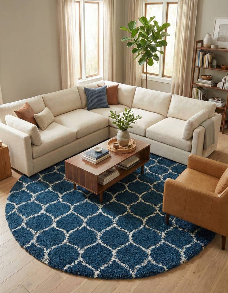 Detail image of 10' x 10' Trellis Shag Round Rug