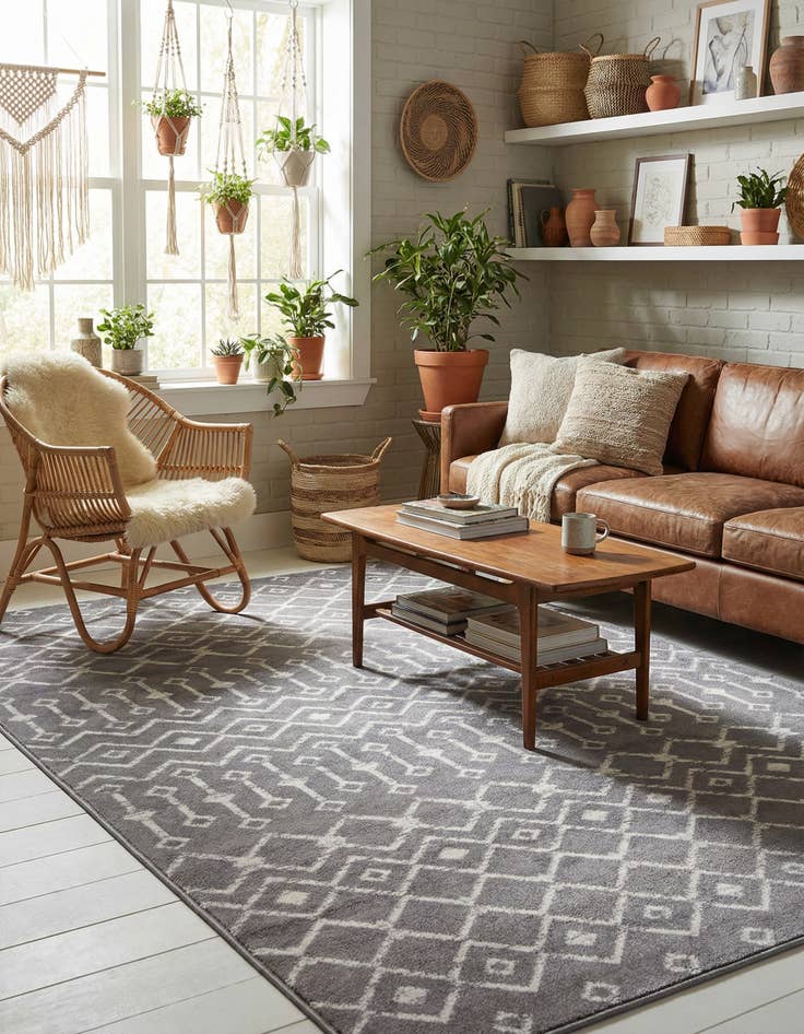 Detail image of 5' 3 x 8' Kasbah Trellis Rug