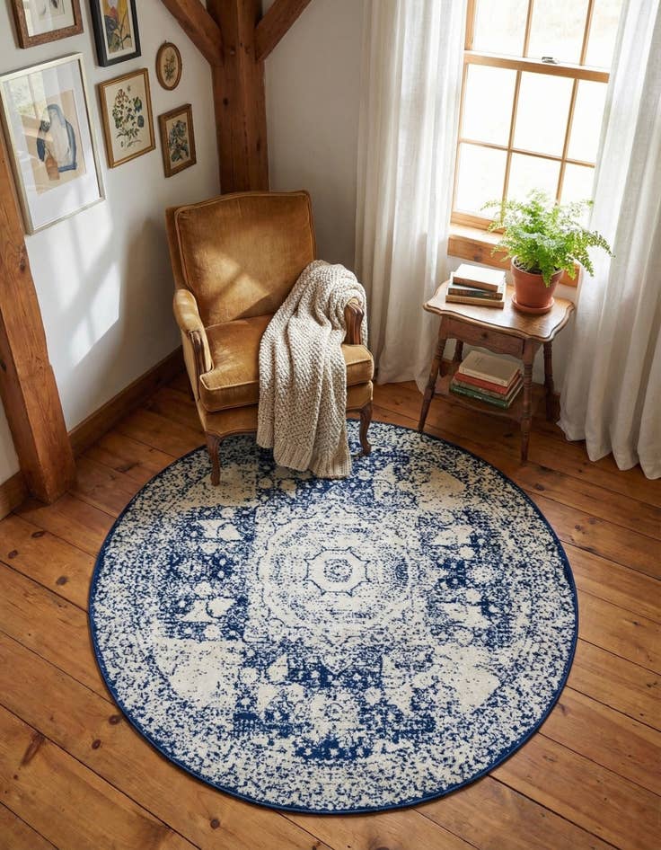 Detail image of 5' 3 x 5' 3 Dover Round Rug