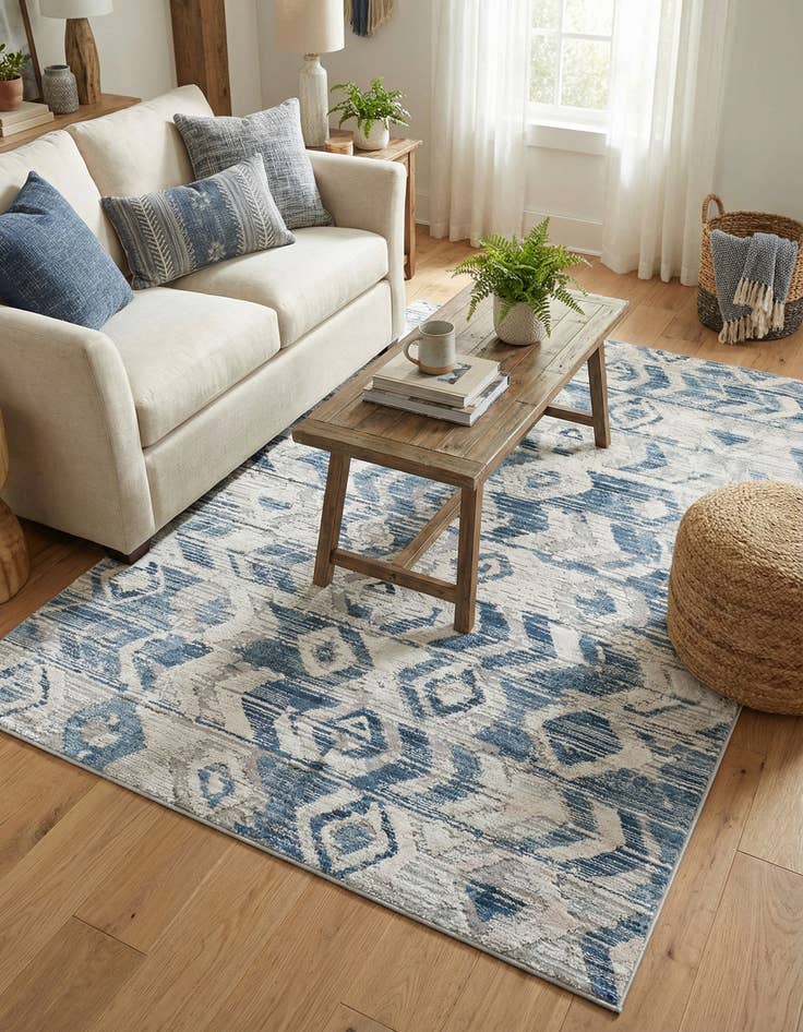 Detail image of 4' x 6' Caspian Rug