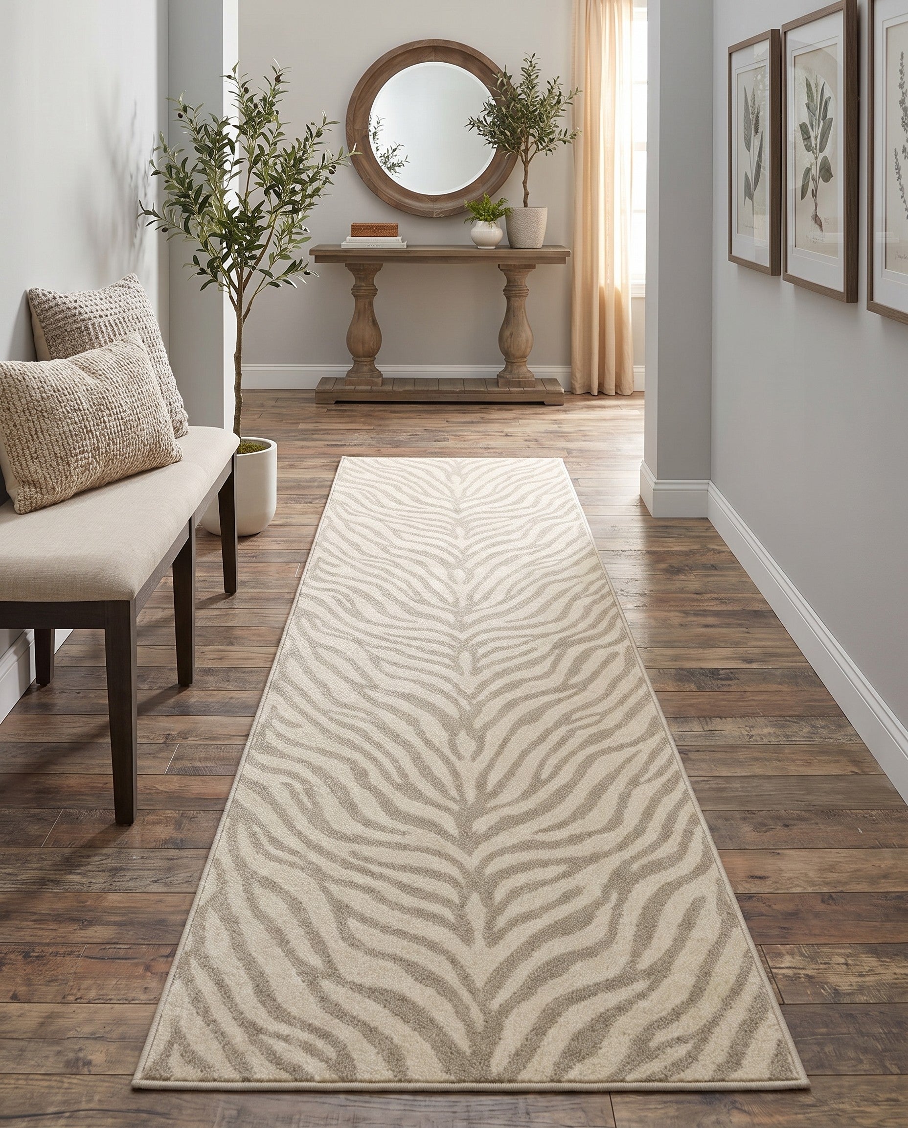 2' 7 x 10' Contour Runner Rug