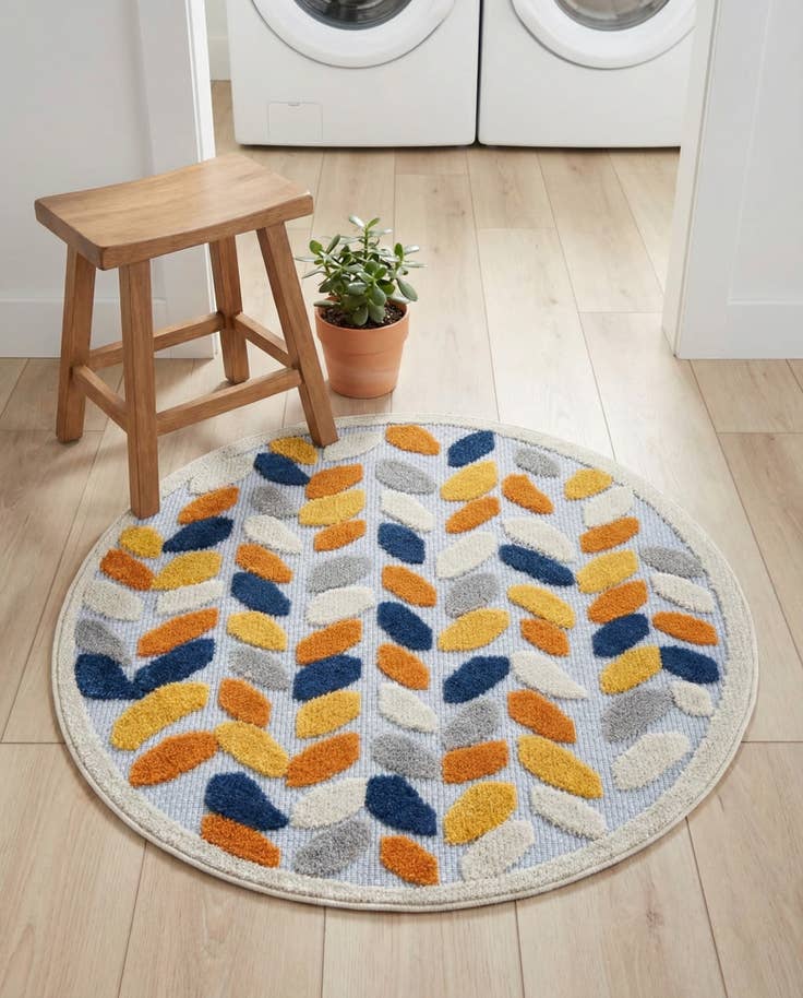 Detail image of 3' 3 x 3' 3 Easy-Clean Aruba Indoor / Outdoor Round Rug