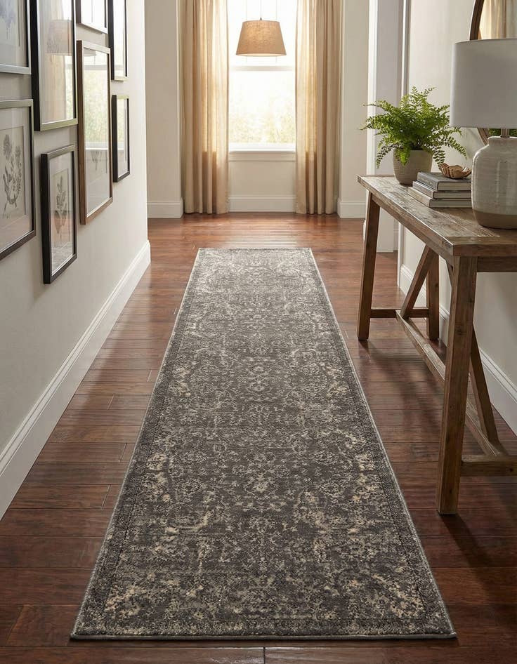 Detail image of 3' 3 x 16' 5 Oregon Runner Rug