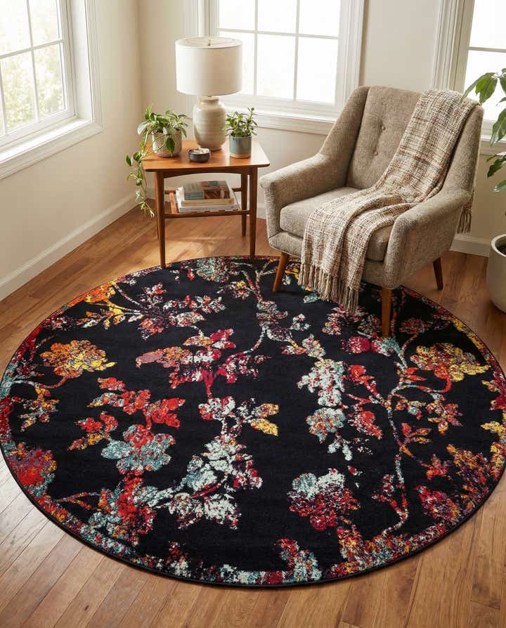 7' 10 x 7' 10 Madeline Round Rug