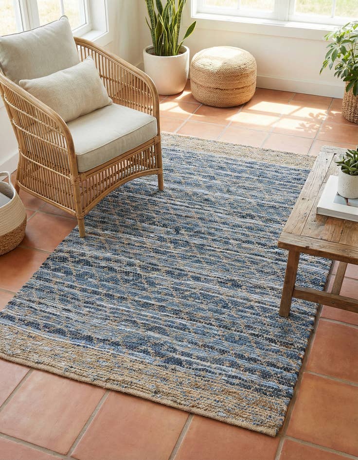 Detail image of 4' 1 x 6' 1  Hand Woven Chindi Trellis Rug