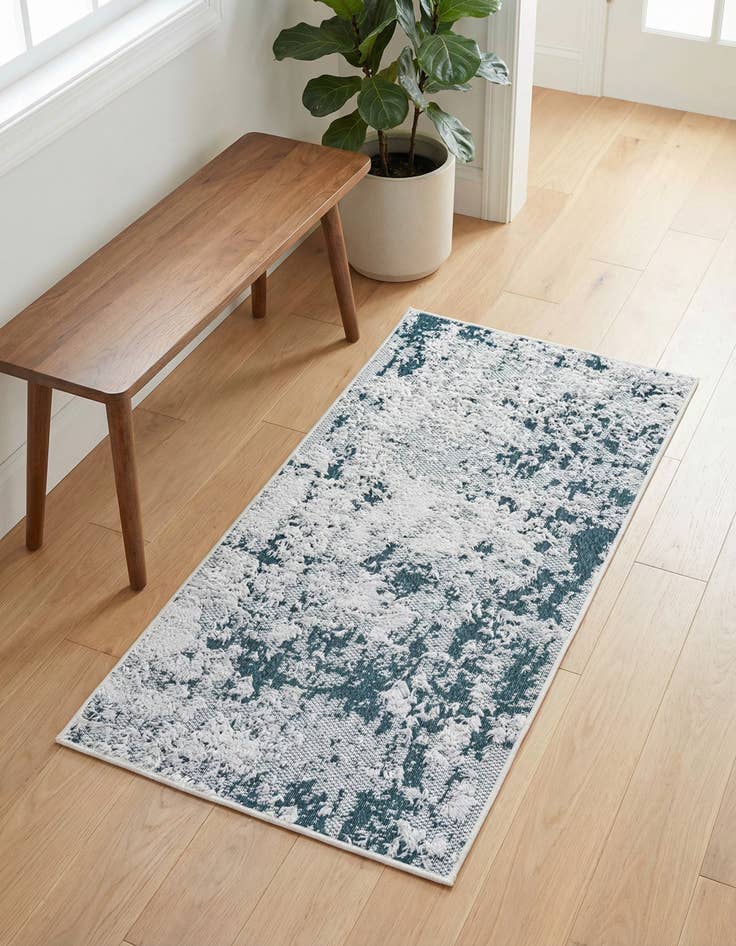 Detail image of 2' 3 x 4' Abbey Runner Rug