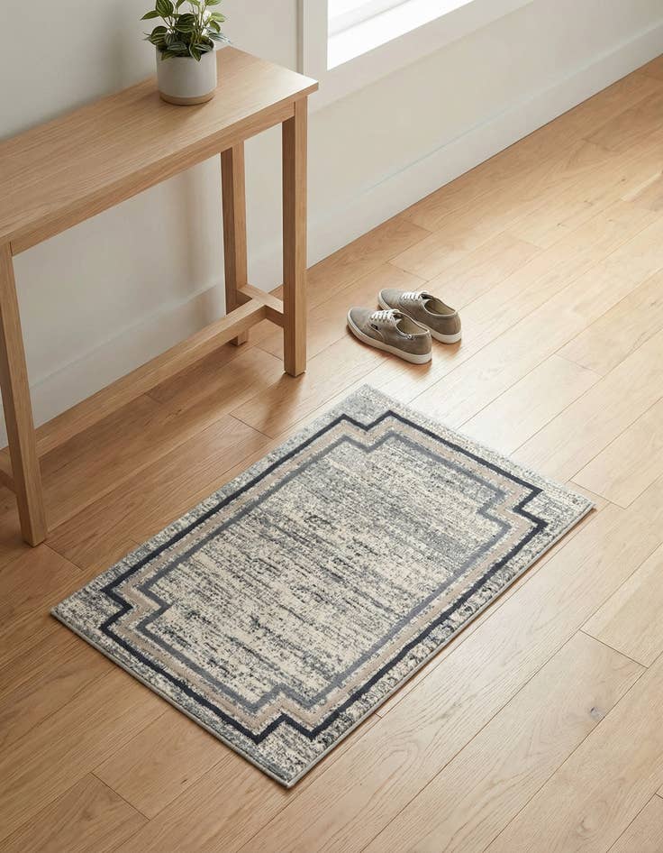 Detail image of 2' x 3' Oasis Rug