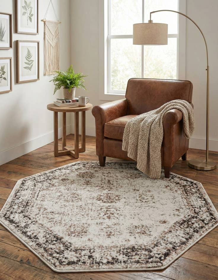 Detail image of 4' 1 x 4' 1 Monaco Octagon Rug