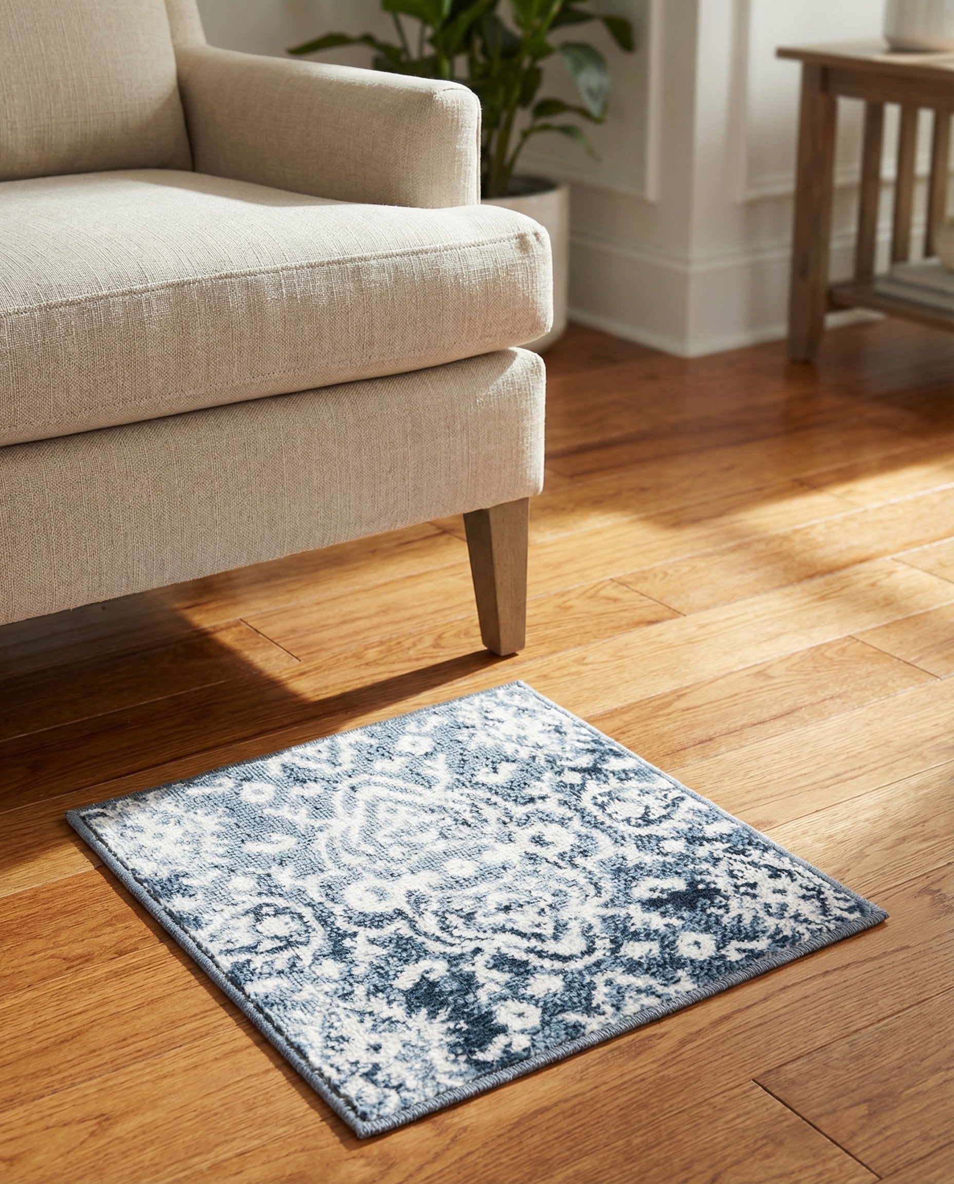 1' 4 x 1' 4 Oxford Sample Rug
