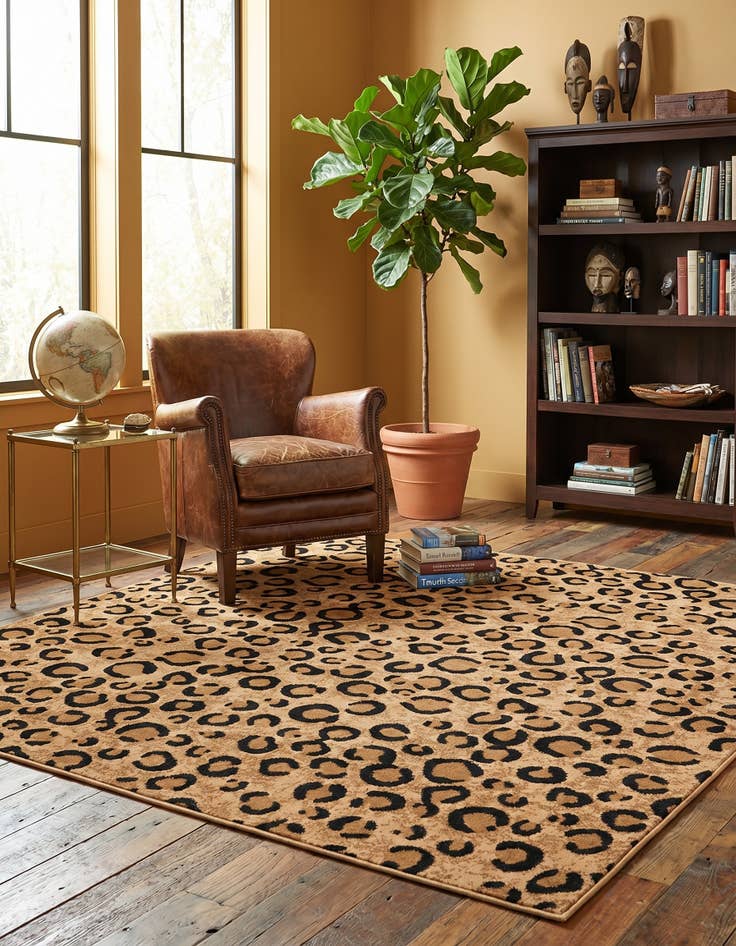 Detail image of 7' 10 x 7' 10 Savannah Square Rug