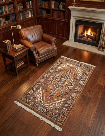 3' 2 x 5' 5 Hand Knotted Heriz Wool Rug