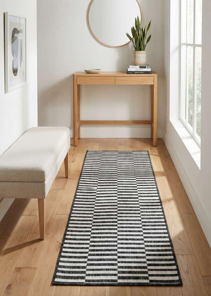 2' x 6' Easy-Clean Striped Indoor / Outdoor Runner Rug