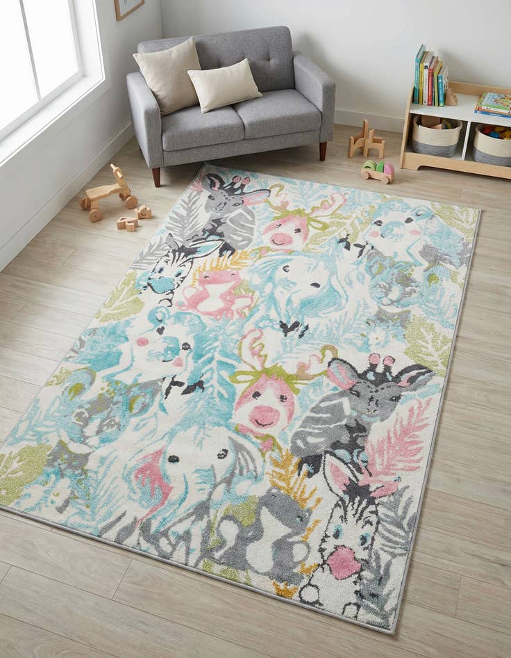 Detail image of 5' 3 x 8' Animals Whimsy Kids Rug