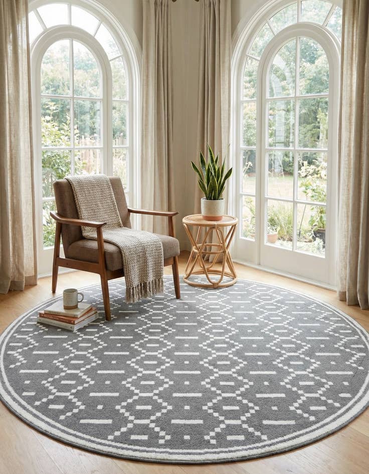 Detail image of 7' 10 x 7' 10 Oslo Round Rug