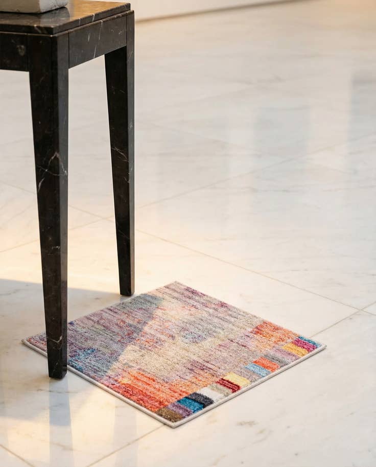 Detail image of Jill Zarin 1' 8 x 1' 8 Downtown Sample Rug