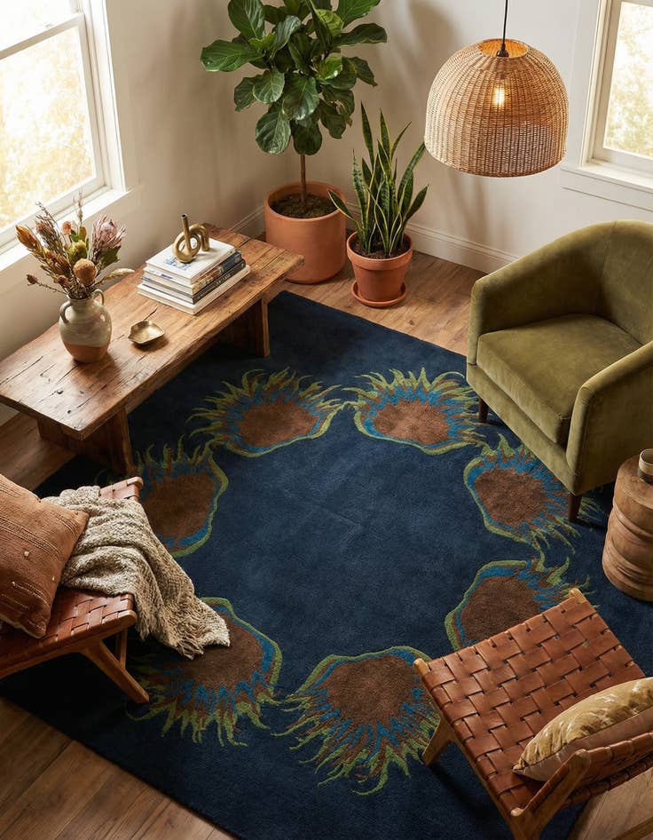 Detail image of 7' 6 x 7' 7 Luna Square Rug