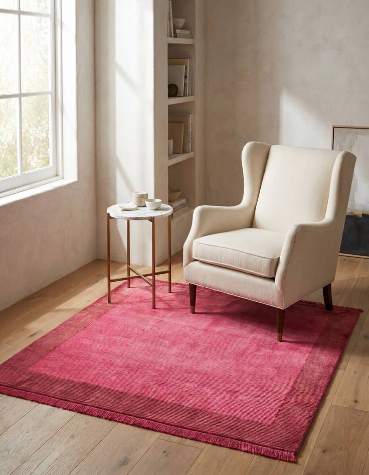 Detail image of 4' 10 x 5' Darya Rug
