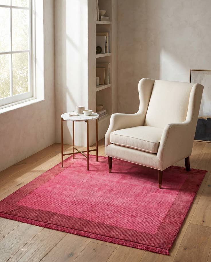 Detail image of 4' 10 x 5' Darya Rug