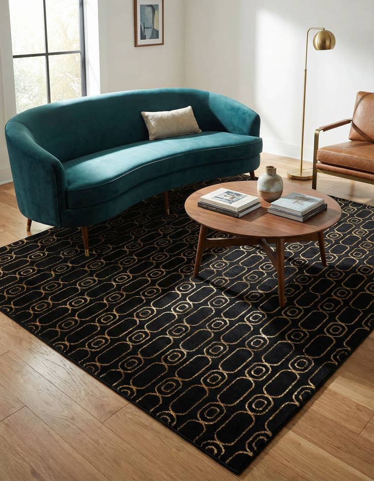 Detail image of 7' 10 x 7' 10 Vogue Geo Square Rug