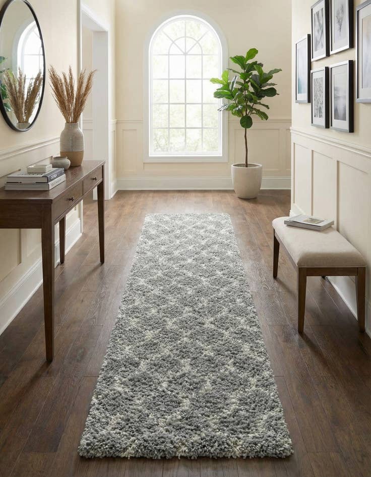 Detail image of 2' 7 x 12' Trellis Shag Runner Rug