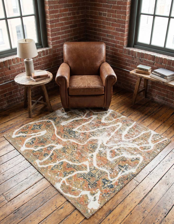 Detail image of 4' x 4' 2 Hand Knotted Ultra Vintage Persian Wool Square Rug