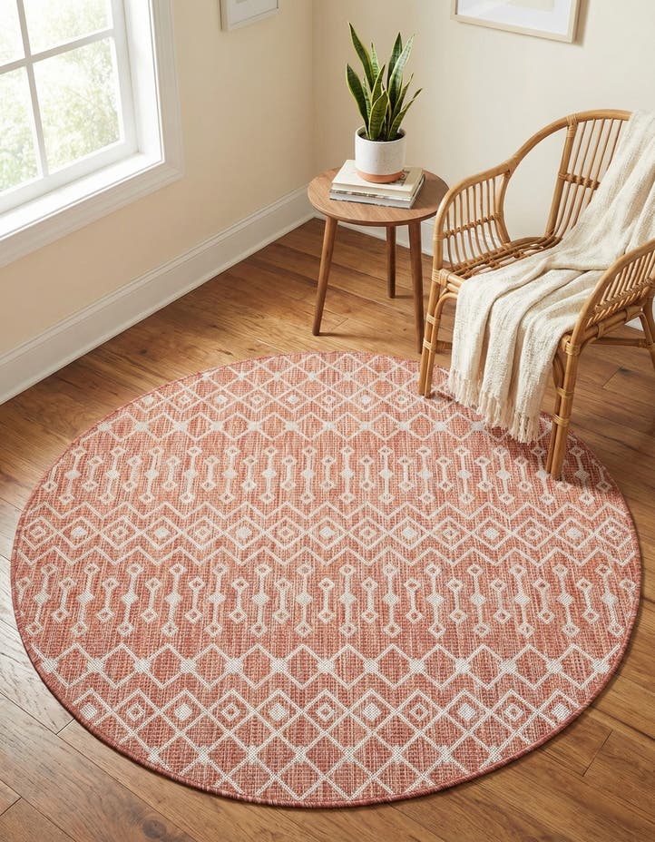 5' 3 x 5' 3 Easy-Clean Lattice Indoor / Outdoo...