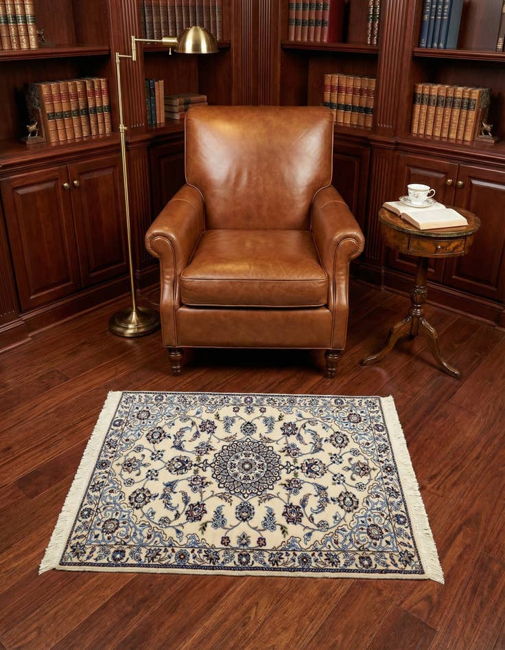 Detail image of 2' 4 x 3' 5 Nain Rug