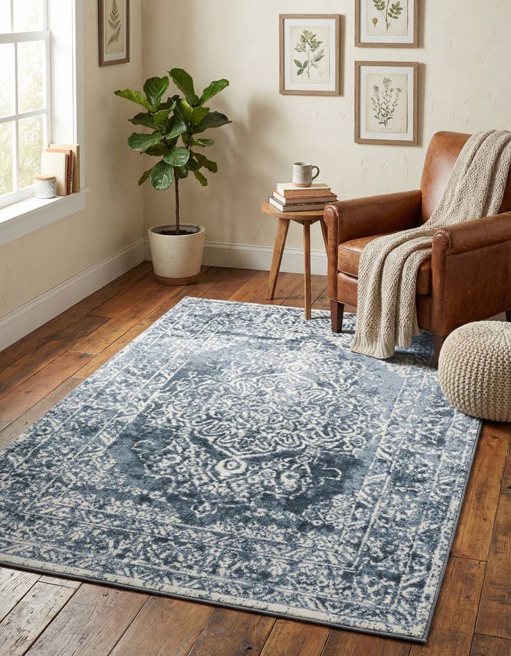 Detail image of 4' x 6' Oxford Rug