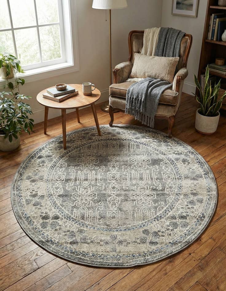 Detail image of 4' x 4' Viola Round Rug