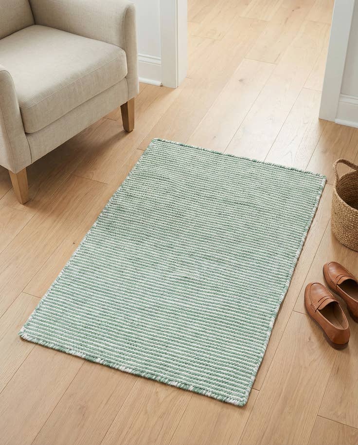 Detail image of 2' 2 x 3' 1 Easy-Clean Jill Zarin Palm Springs Indoor / Outdoor Rug