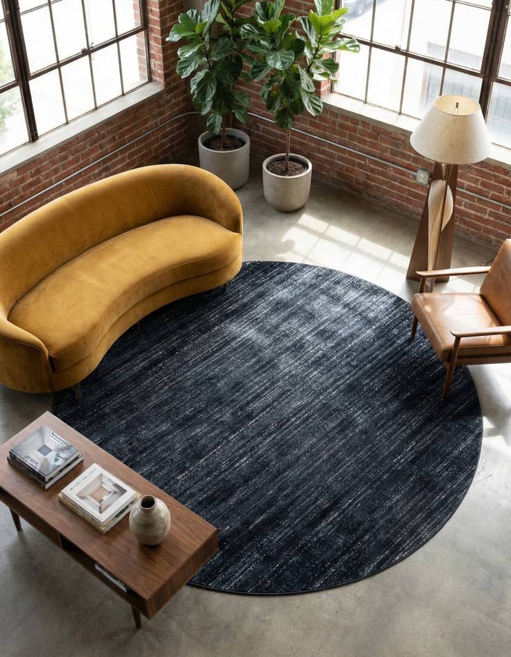 Detail image of 8' x 8' Uptown Madison Avenue Round Rug