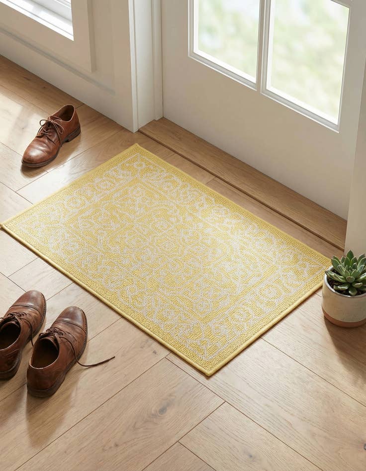 Detail image of 2' x 3' Washable Botanical Indoor / Outdoor Rug