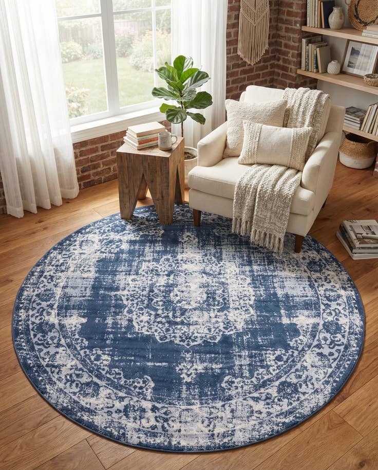 Detail image of 6' x 6' Estate Round Rug