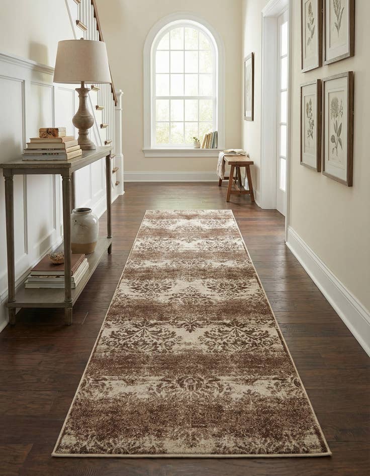 Detail image of 3' x 9' 10 Himalaya Runner Rug