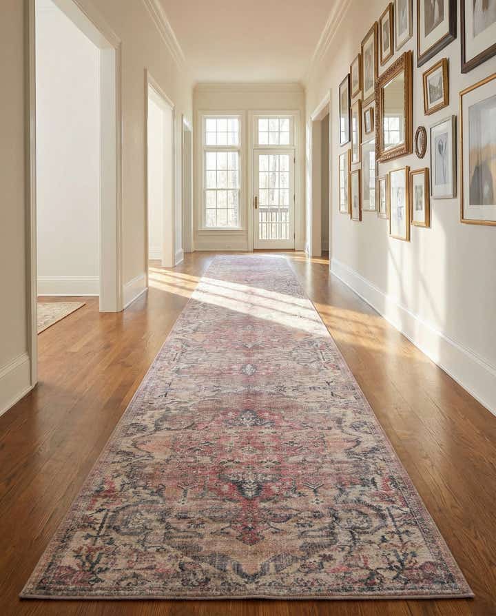 2' 7 x 16' 5 Washable Nostalgia Runner Rug