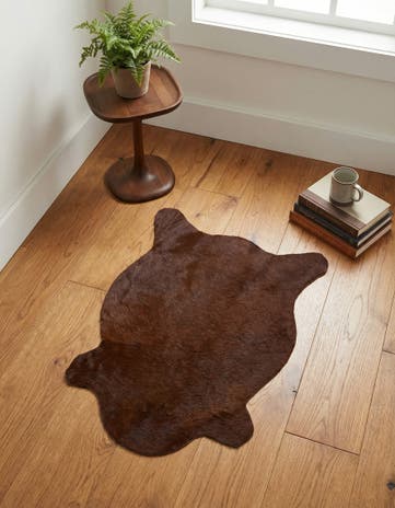 2' 2 x 2' 11 Cowhide Leather Rug