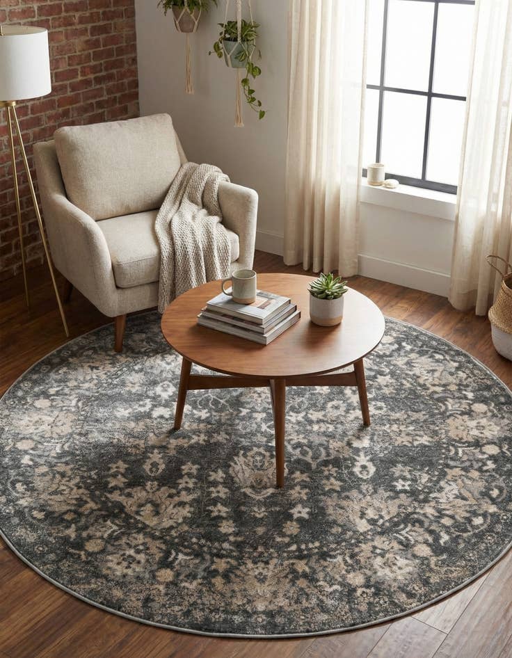 Detail image of 5' 3 x 5' 3 Oregon Round Rug