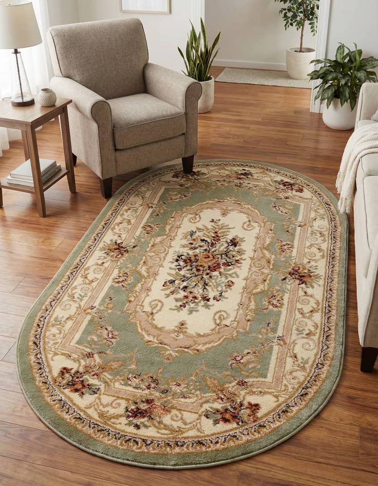 Detail image of 3' x 5' 3 Classic Aubusson Oval Rug