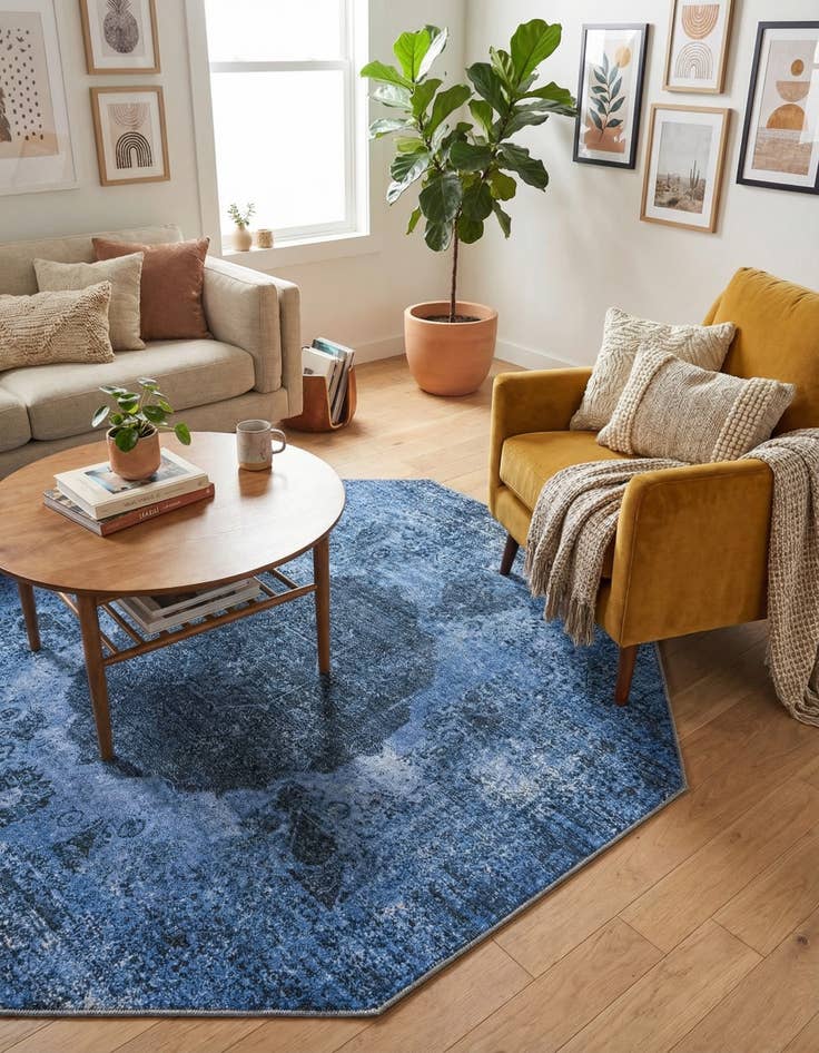 Detail image of 5' x 5' Washable Yara Octagon Rug