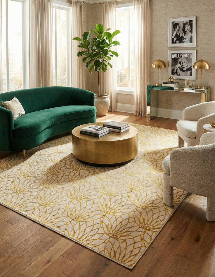 Detail image of 7' 10 x 10'  Marilyn Monroe&trade; Glam Dahlia Rug