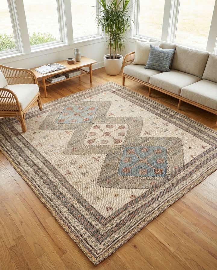 7' 10 x 7' 10 Hand Woven Chenille Jute Square Rug