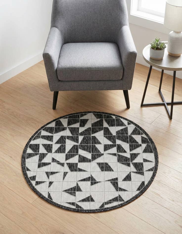 Detail image of 3' x 3' Easy-Clean Modern Indoor / Outdoor Round Rug