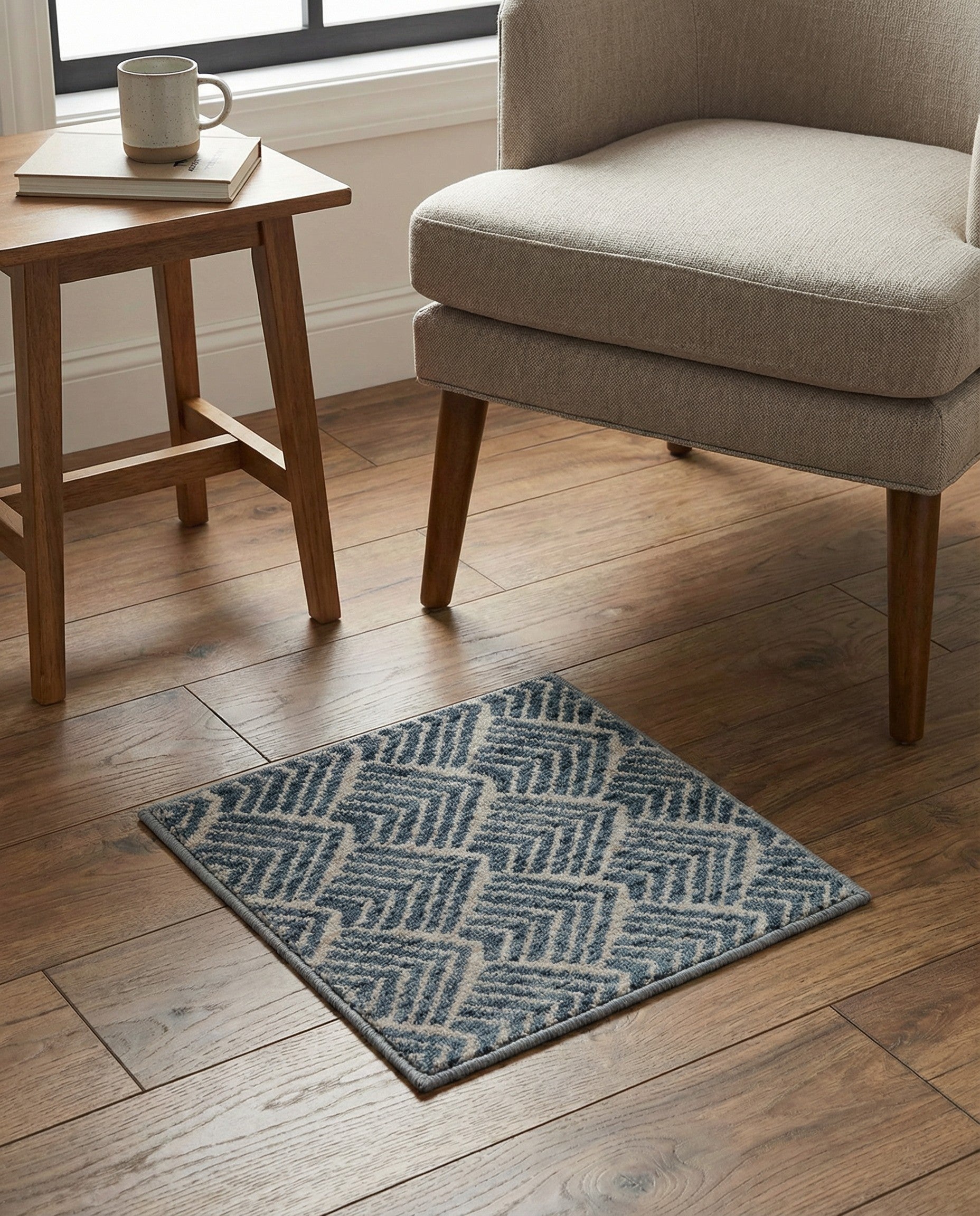 1' 4 x 1' 4 Eco Trellis Sample Rug